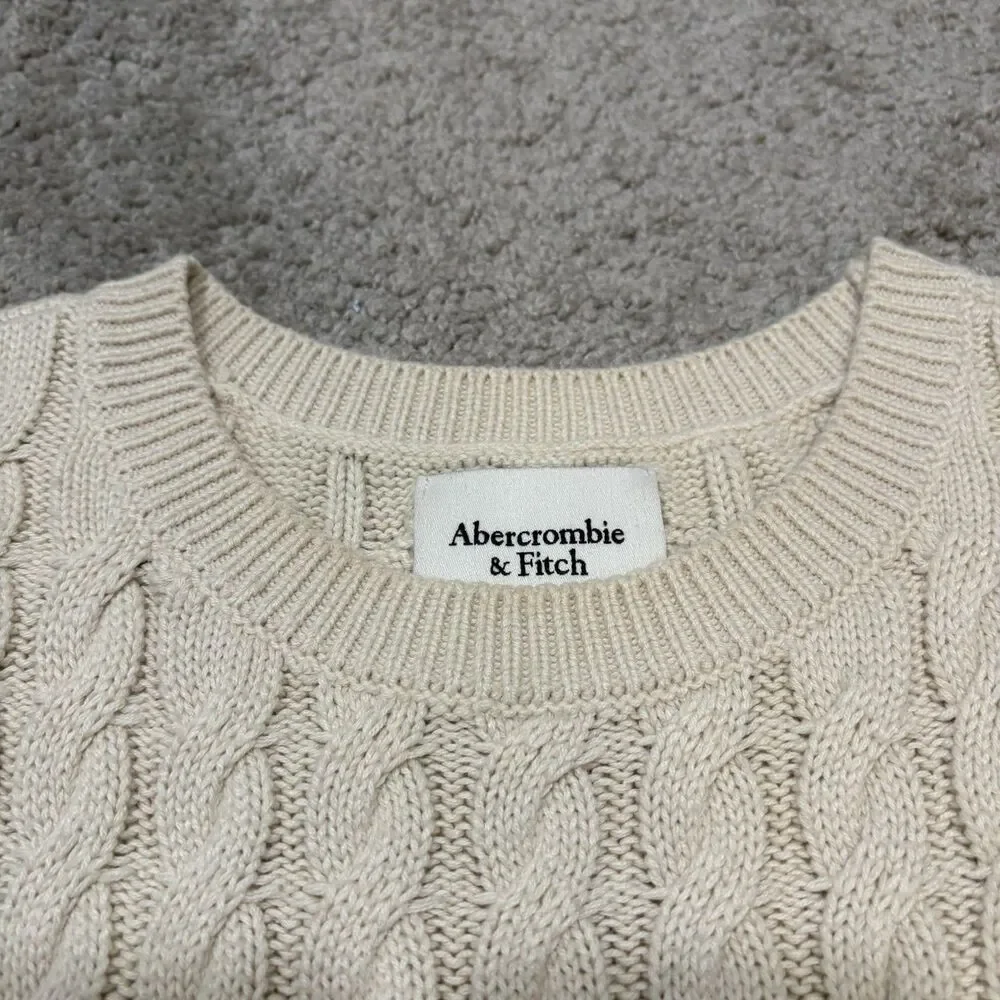 Abercrombie & Fitch Cream Cable Knit Sweater Vest Size S